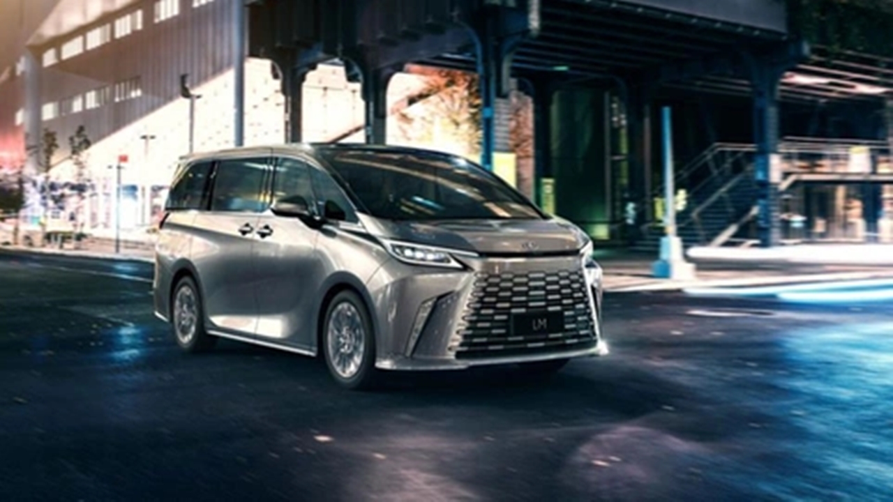 lexus türkiyede lüks minivan modeli lmi satışa sunuyor