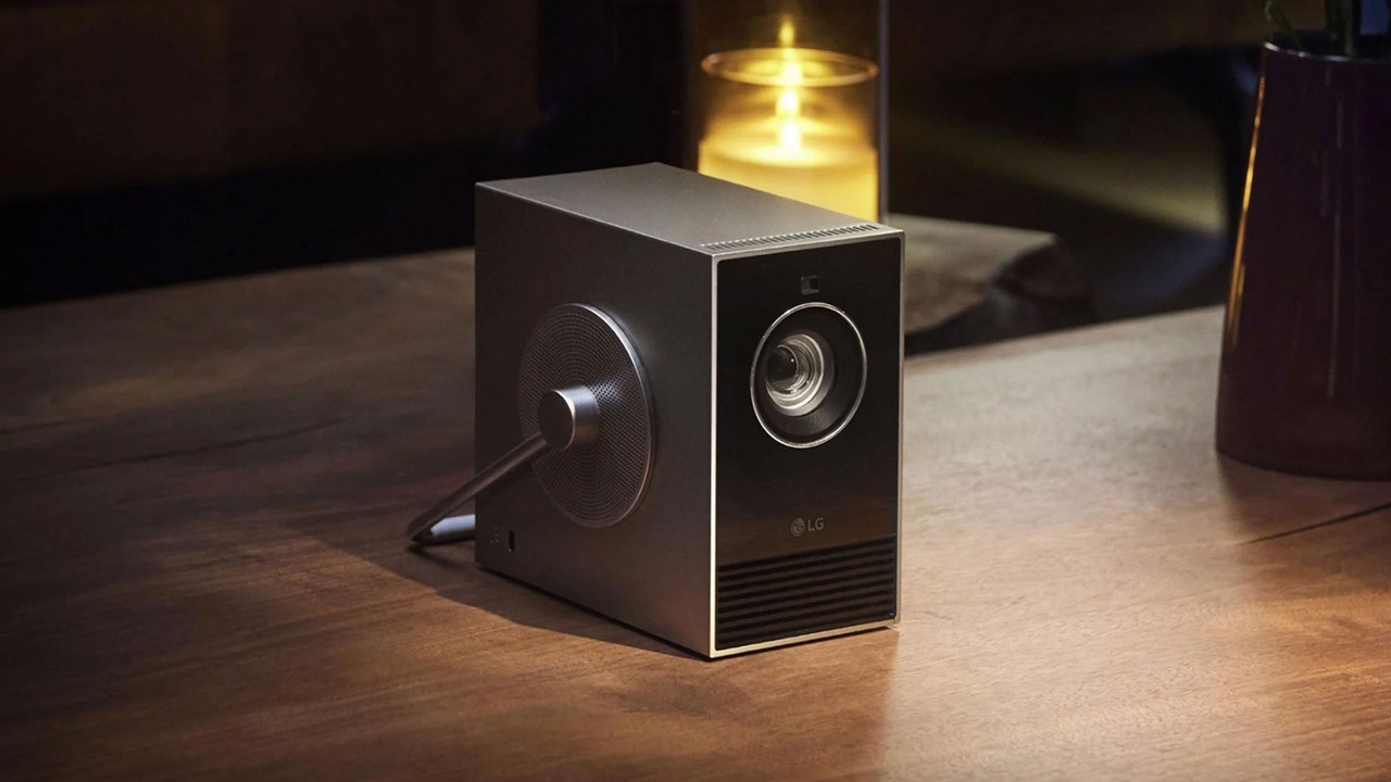 lg yeni projektörü cinebeam qubeu tanıttı