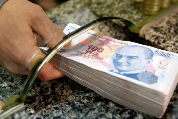 Lisans ve Önlisans Öğrencilerine 3750 TL Yatacak! KYK Geri Ödemesiz Burs Başvurusu Ne Zaman?