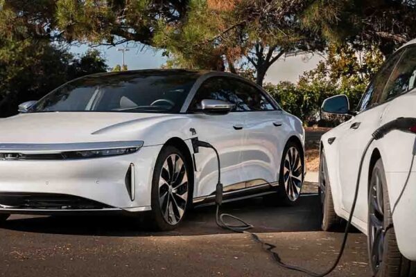 Lucid Air İle Tüm Araçlar Şarj Edilebilecek