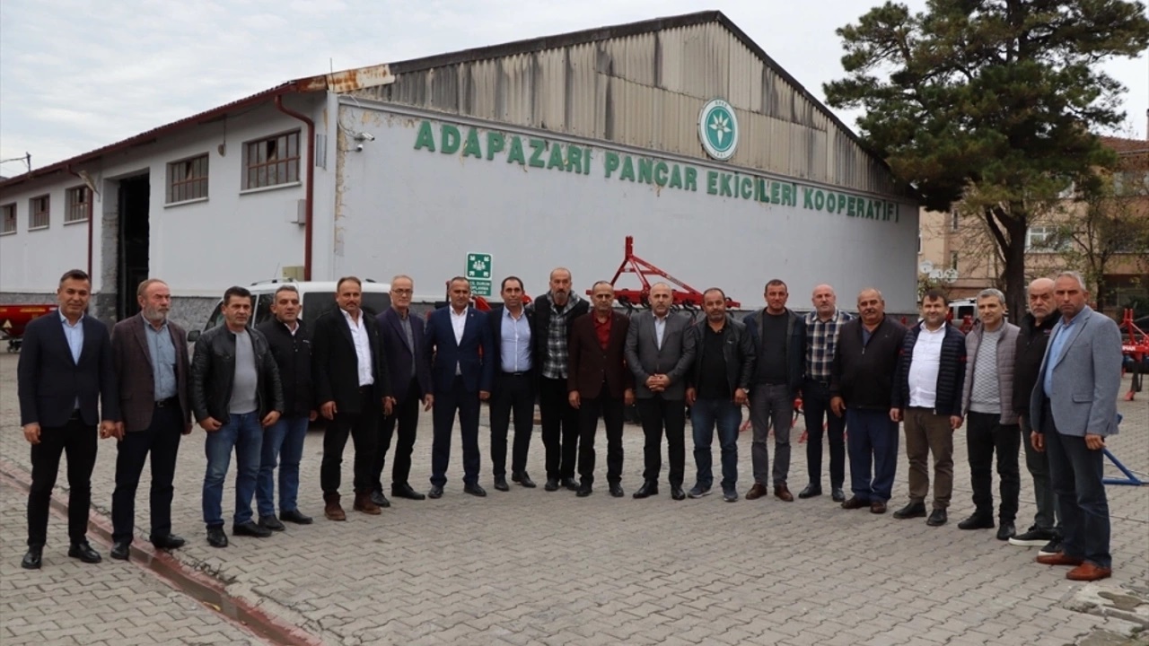 mahalle muhtarları apek başkanı karasakalı ziyaret etti