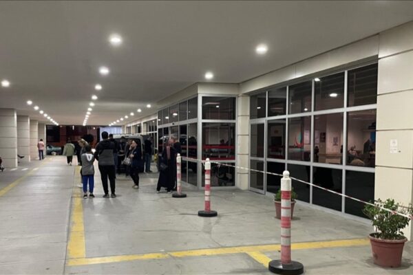 Manisa’da Gıda Zehirlenmesi Şoku: 350 Kişi Hastanelik Oldu