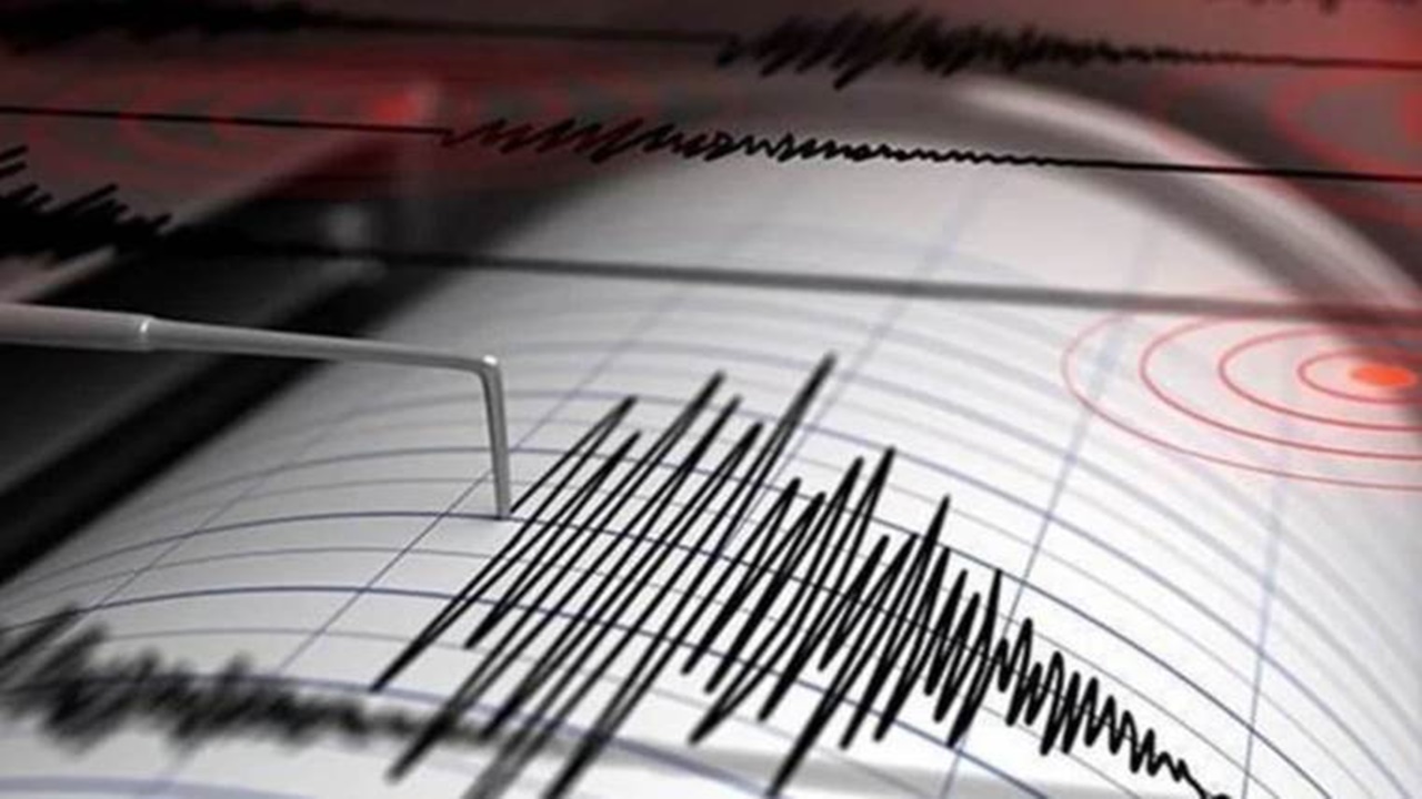 marmara denizinde 51 büyüklüğünde deprem meydana geldi