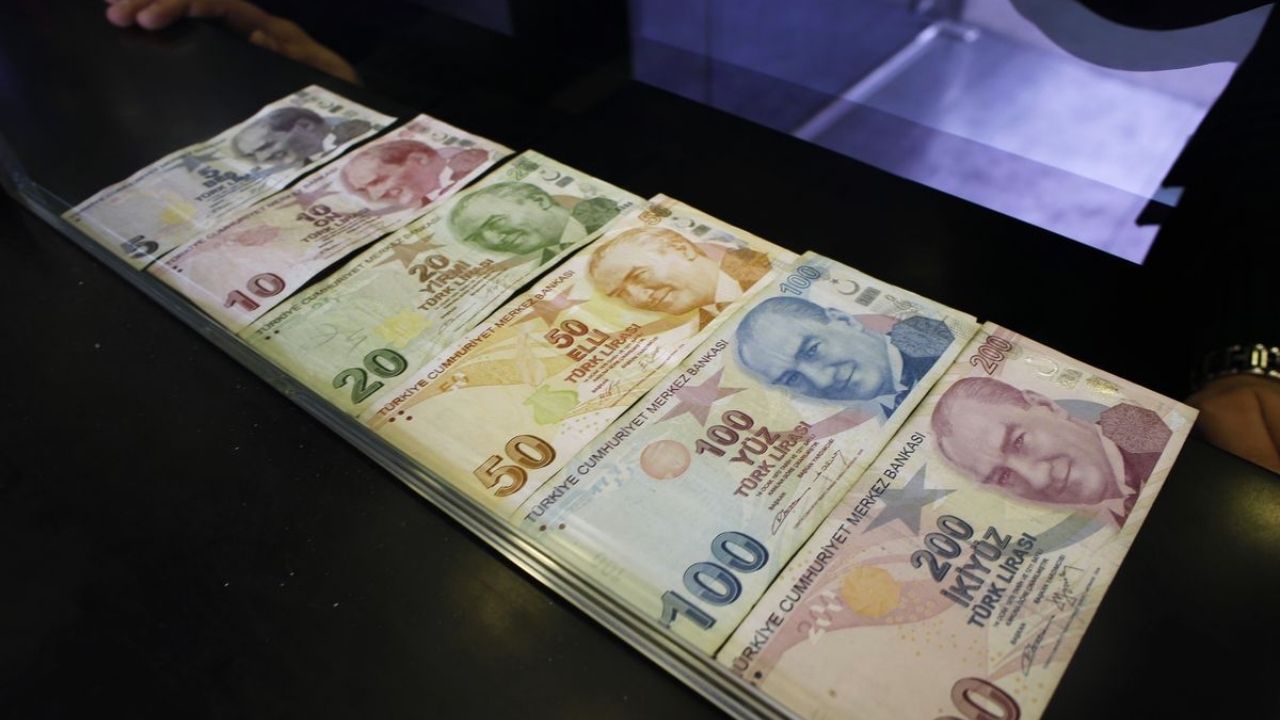 masadaki rakam ortaya Çıktı ocak 2024te memur maaşına bu kadar zam yapılacak