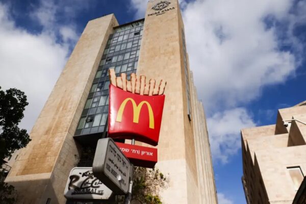 McDonald’s’tan İsrail’e Ücretsiz Yemek