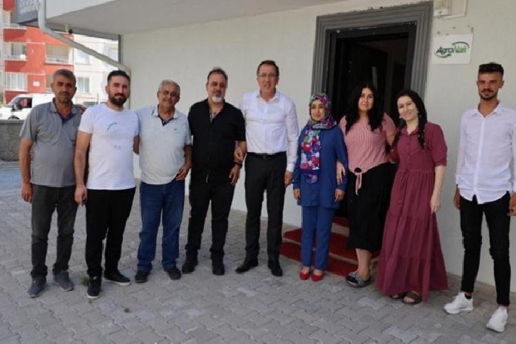 mehmet savrandan ev ziyaretleri