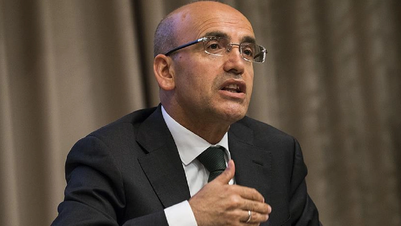 mehmet Şimşekin İstifa İddalarına karşı İletişim bakanlığından açıklama
