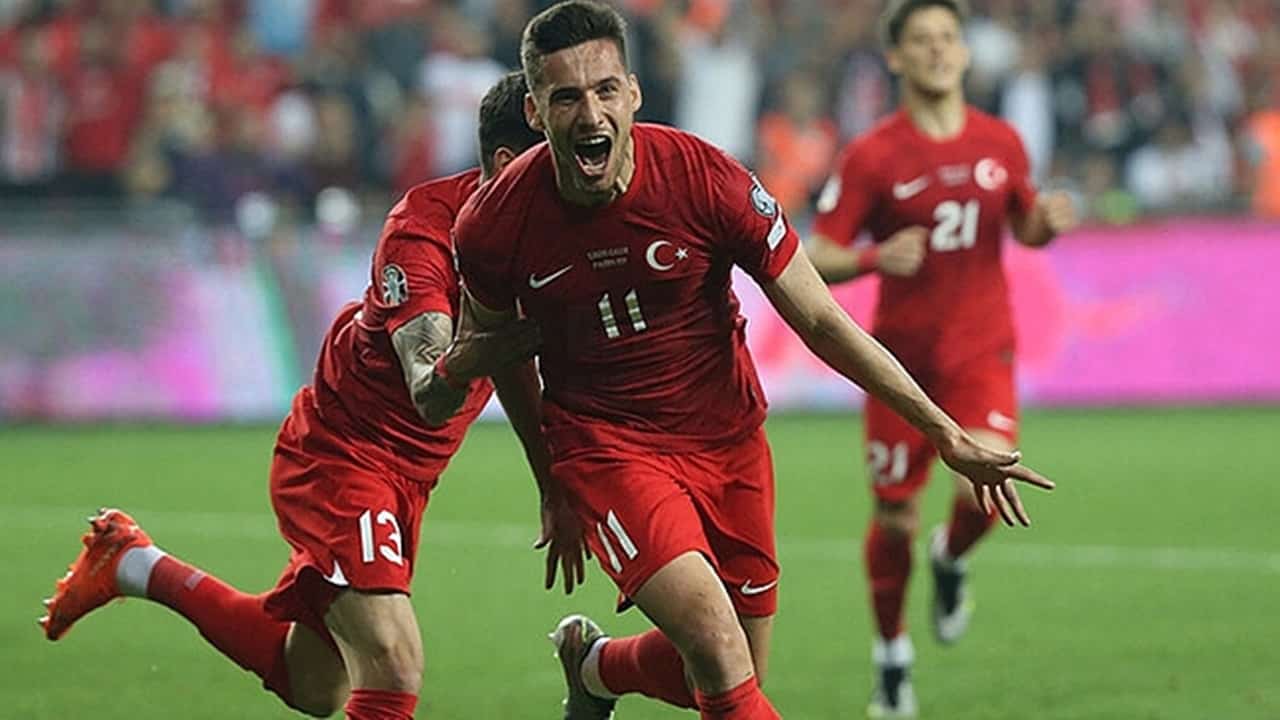 Milli Takım Galleri 2-0 Yendi Kuntzun Geleceği Belirsiz