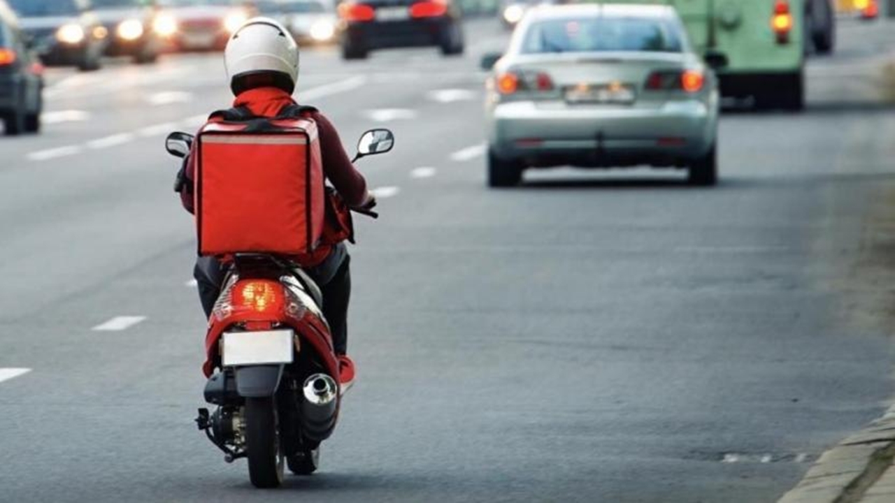 motokurye 2 kişi tarafından darp edildi