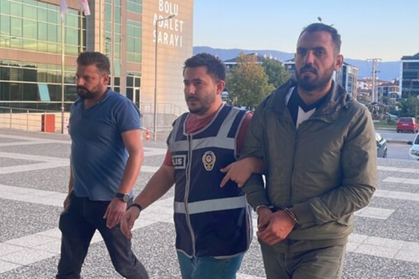 Motosiklet Çaldıkları İddiasıyla Yakalanan 2 Şüpheli Tutuklandı
