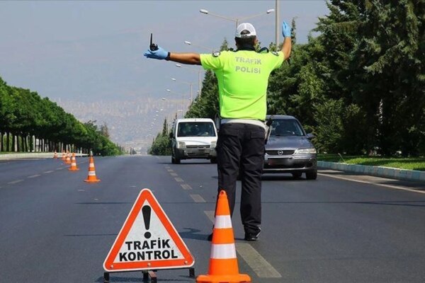 Motosiklet Sürücüleri Denetlendi: 111 bin 718 Lira Ceza Kesildi