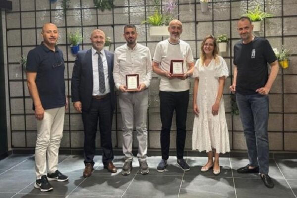 Mudanya Devlet Hastanesi’ne ultrasonografi aygıtı bağışı