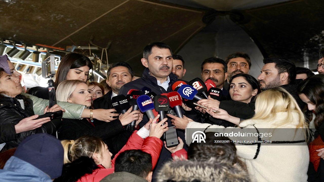 murat-kurum-besiktasta-esnafi-ziyatet-etti-1