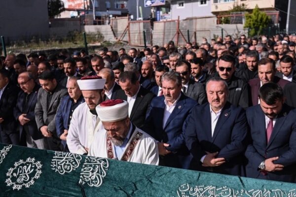 Mustafa Destici Dursun Çağlayan’ın Ağabeyinin Cenaze Törenine Katıldı