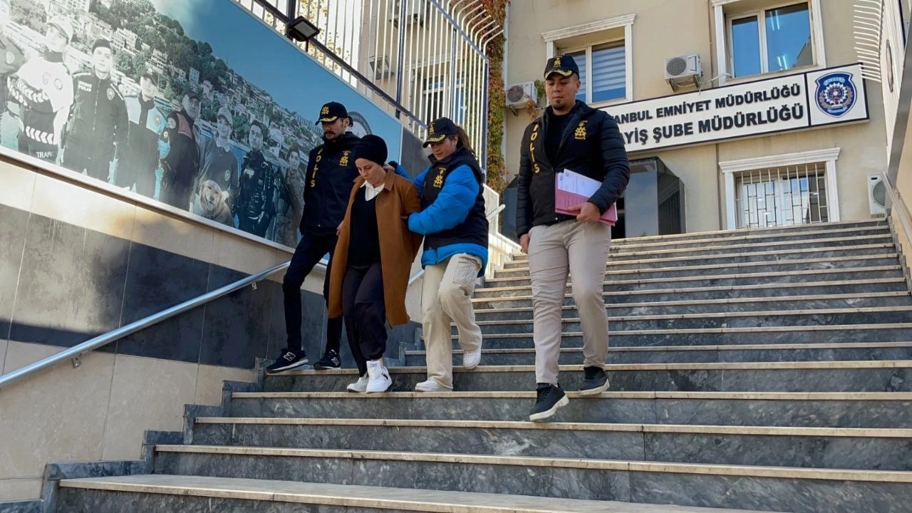 müstehcen tiktok yayını yapan kadın gözaltına alındı