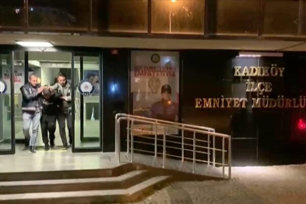 Müzisyeni Bıçakla Öldüren Sanık Hakim Karşısına Çıktı