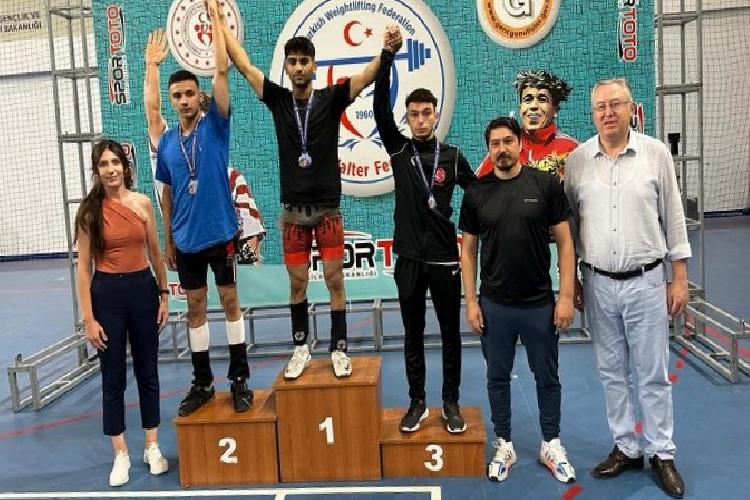 nevşehir belediyesinin şampiyonluk gururu