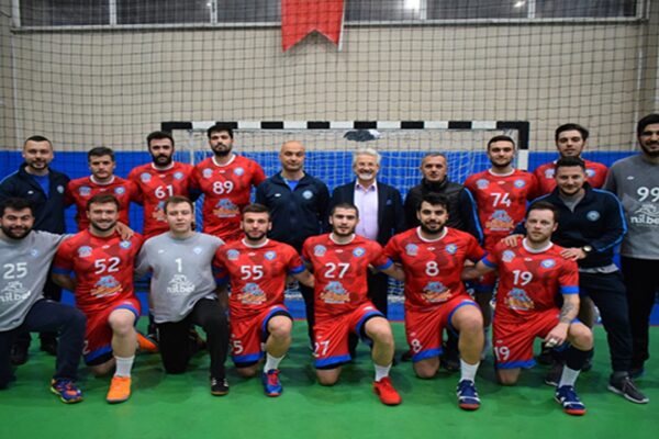 Nilüfer Belediyespor Erkek Hentbol Takımı’nda Çoklu Ayrılık