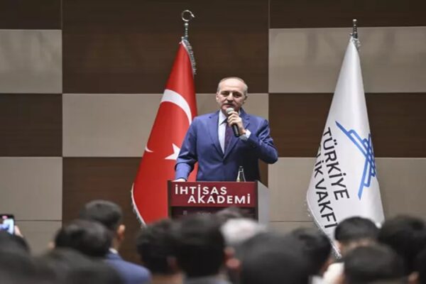 Numan Kurtulmuş: “İsrail’in Gazze Saldırıları İnsan Hakları Evrensel Beyannamesi’ni Yok Sayıyor”