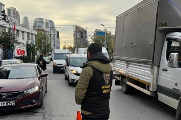 Okul Çevrelerinde Polis Denetim Gerçekleştirdi