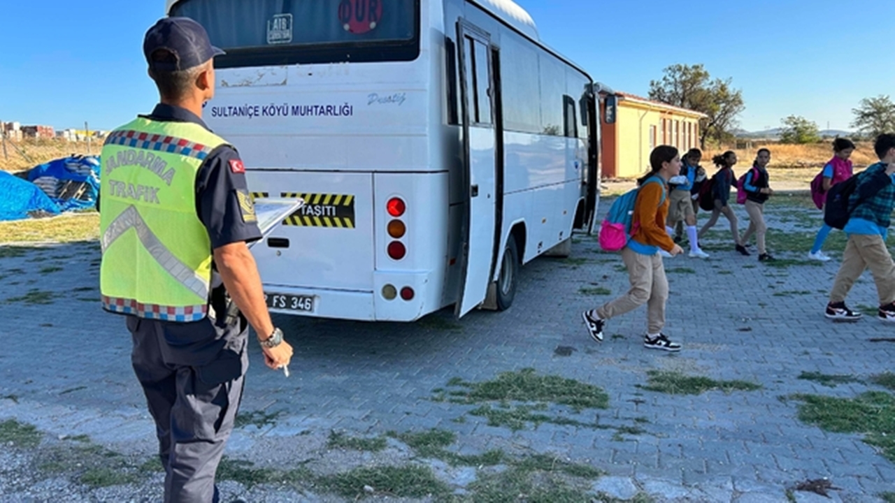 okul servisleri jandarmalar tarafından denetlendi