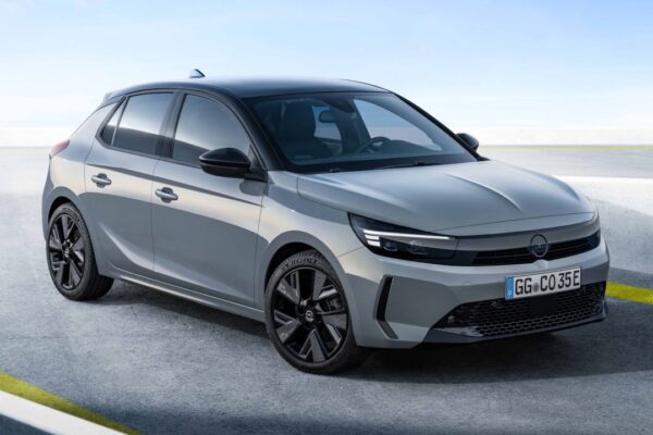 Opel Corsa, “Autonis” Ödülleri’nde “2023’ün En İyi Yeni Tasarımı” Unvanını Kazandı!