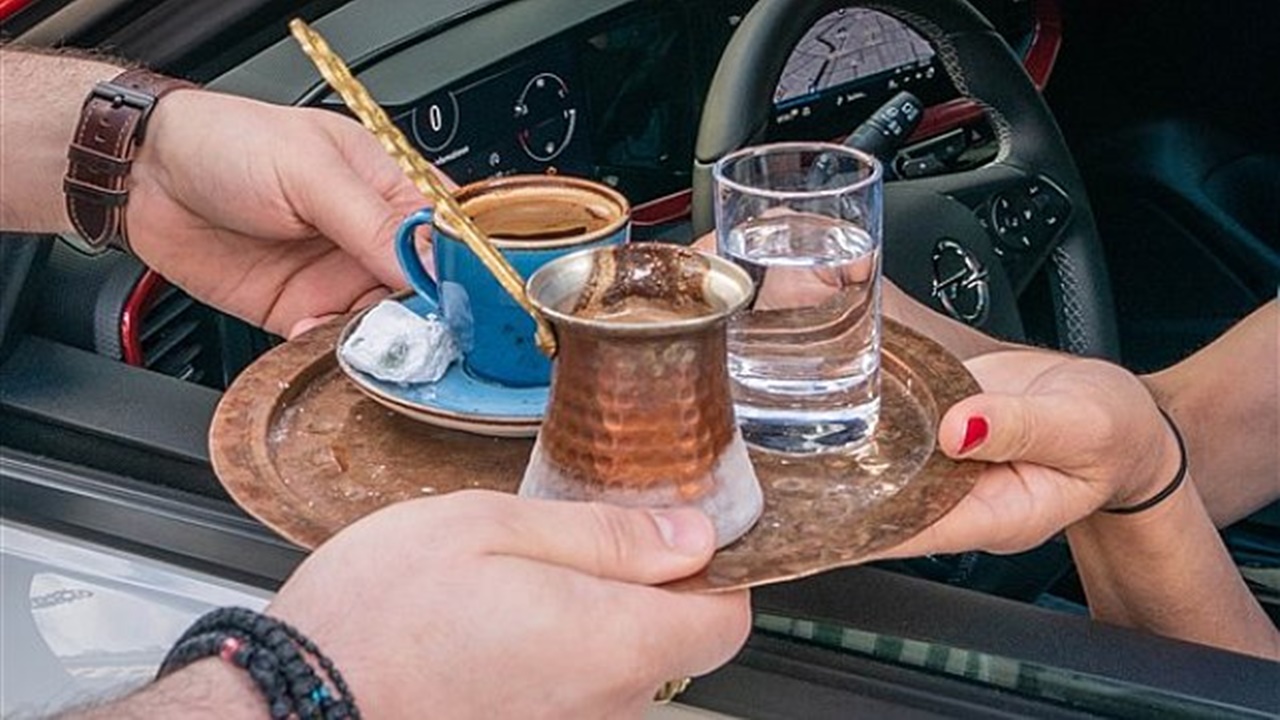 opel mokka İle türk kahvesi keyfini uluslararası kahve gününde kutladı