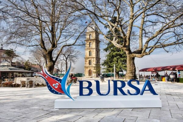 Osmangazi İlçesi’nde Gerçekleşen Operasyonda Aranan Şahıslar Tutuklandı