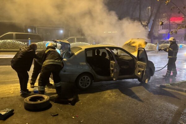 Otomobilde Yangın Çıktı