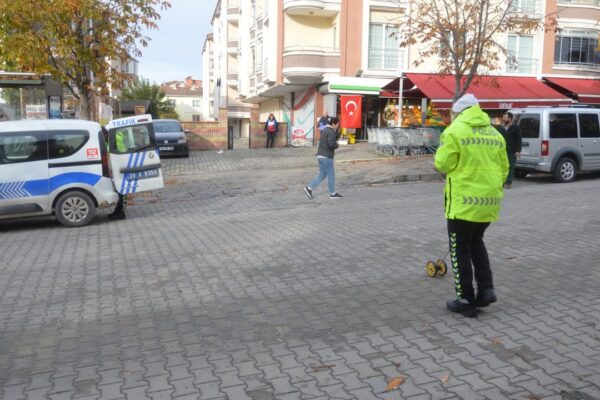 Otomobilin Çarptığı Yaya Yaralandı