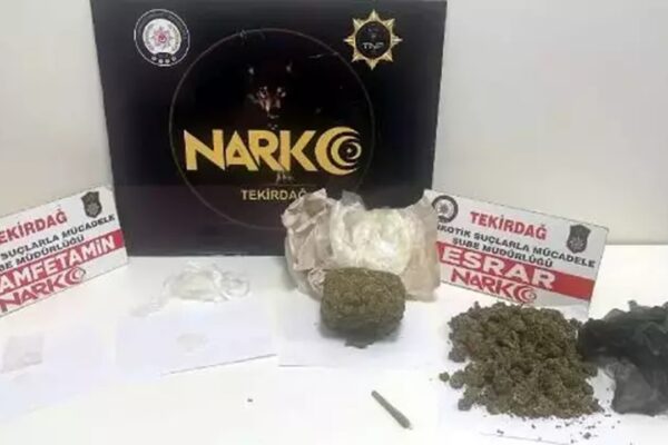 Otomobilinde Uyuşturucu Bulunan Şüpheli Tutuklandı