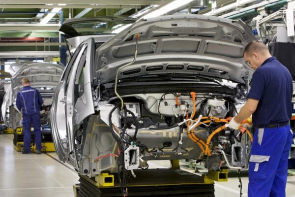 Otomotiv Sektörü Milyar Doların Üzerinde İhracat Yaptı