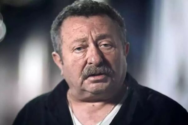 Oyuncu Erkan Can Alkollü Araç Kullanırken Kaza Yaptı