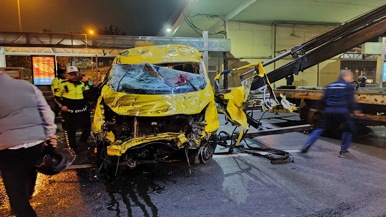panelvan takla attı 1 kişi hayatını kaybetti