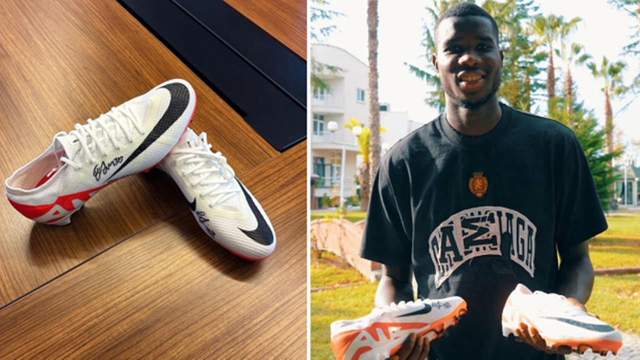 paul onuachuden bir taraftara hediye