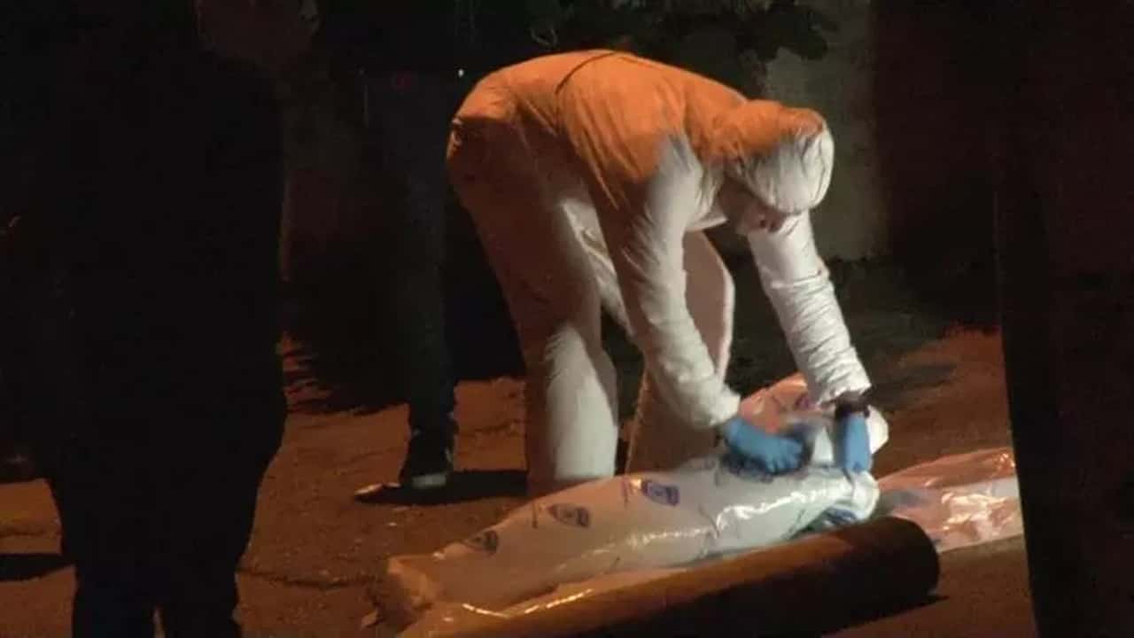 pendikte halıya sarılı halde ceset bulundu