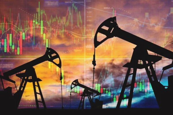 Petrol Fiyatları Düşüşe Geçti