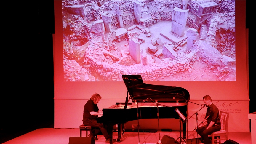 piyanist tuluyhan uğurlu sakaryada konser verdi