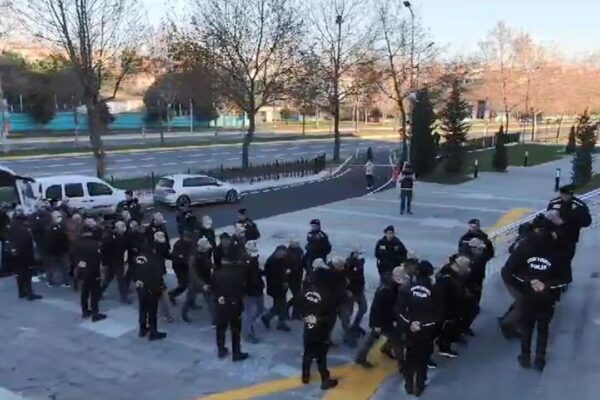 PKK/KCK Operasyonunda 18 Şüpheli Gözaltına Alındı