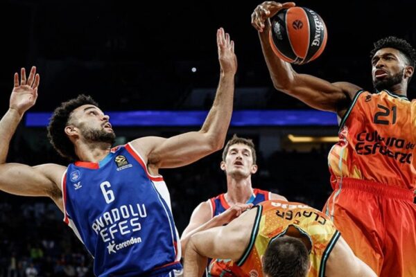 Potada Zaferin Adı Anadolu Efes