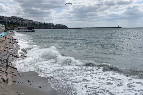Poyraz Nedeniyle Tekirdağ’da Deniz Ulaşımı Aksıyor
