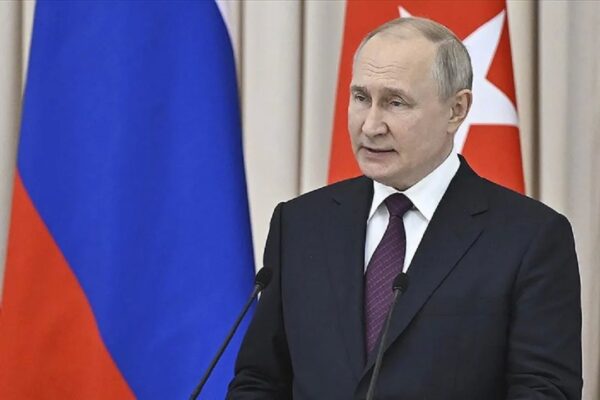 Putin ABD’yi Topa Tuttu