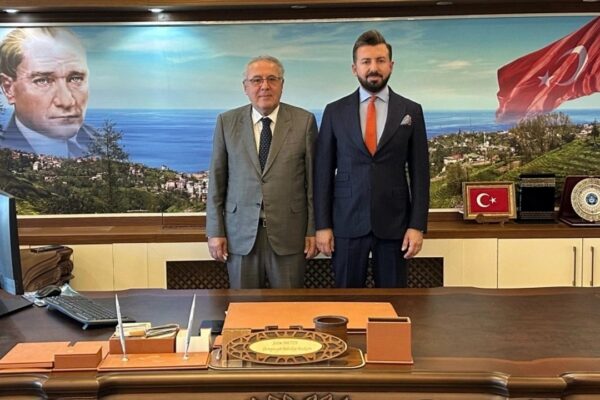 Rize’nin Derepazarı Rize’nin Derepazarı İlçesinde Gerçekleşecek Kentsel Dönüşüm İçin İmzalar Tamamlandı