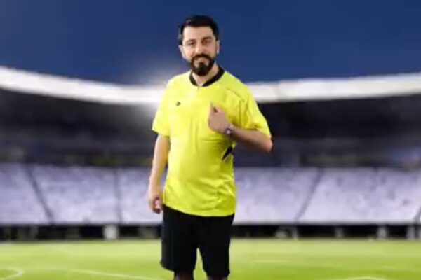Röportaj Adam kırdı geçirdi: Hakem reklamı