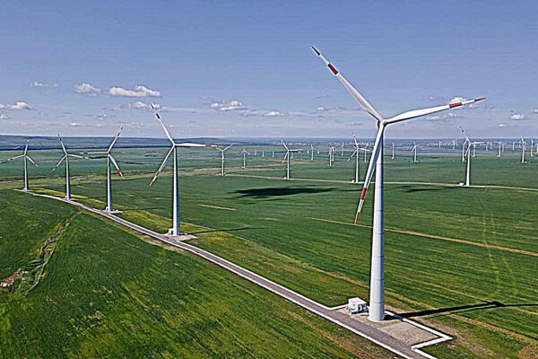 Rosatom’un Yeni Rüzgar Çiftliği Trunovskaya Elektrik Üretimine Başladı