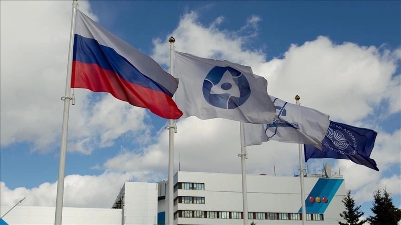 rus rosatom genel müdürü macaristanda paks 2 nükleer güç santrali İnşaat sahasını İnceledi