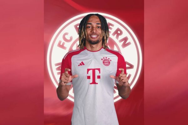Sacha Boey Bayern Münih Transferi Sonrası Açıklamalarda Bulundu