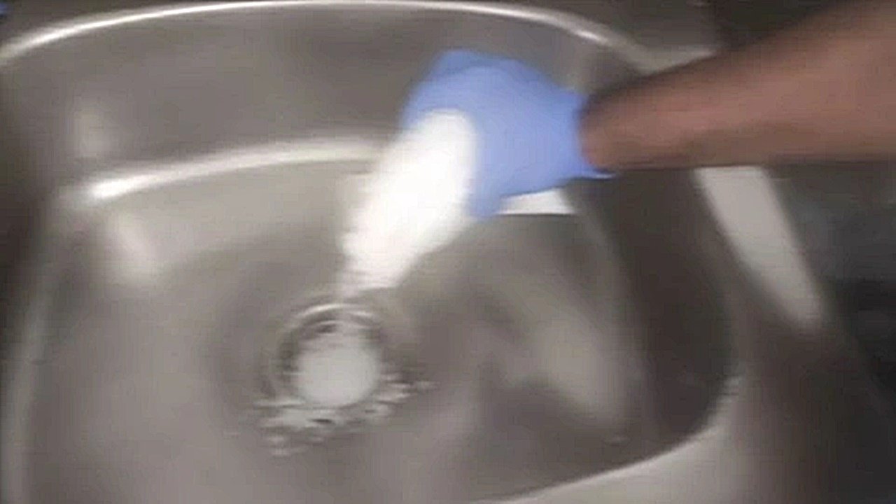 sağlığa büyük tehdit lavabo açıcılar