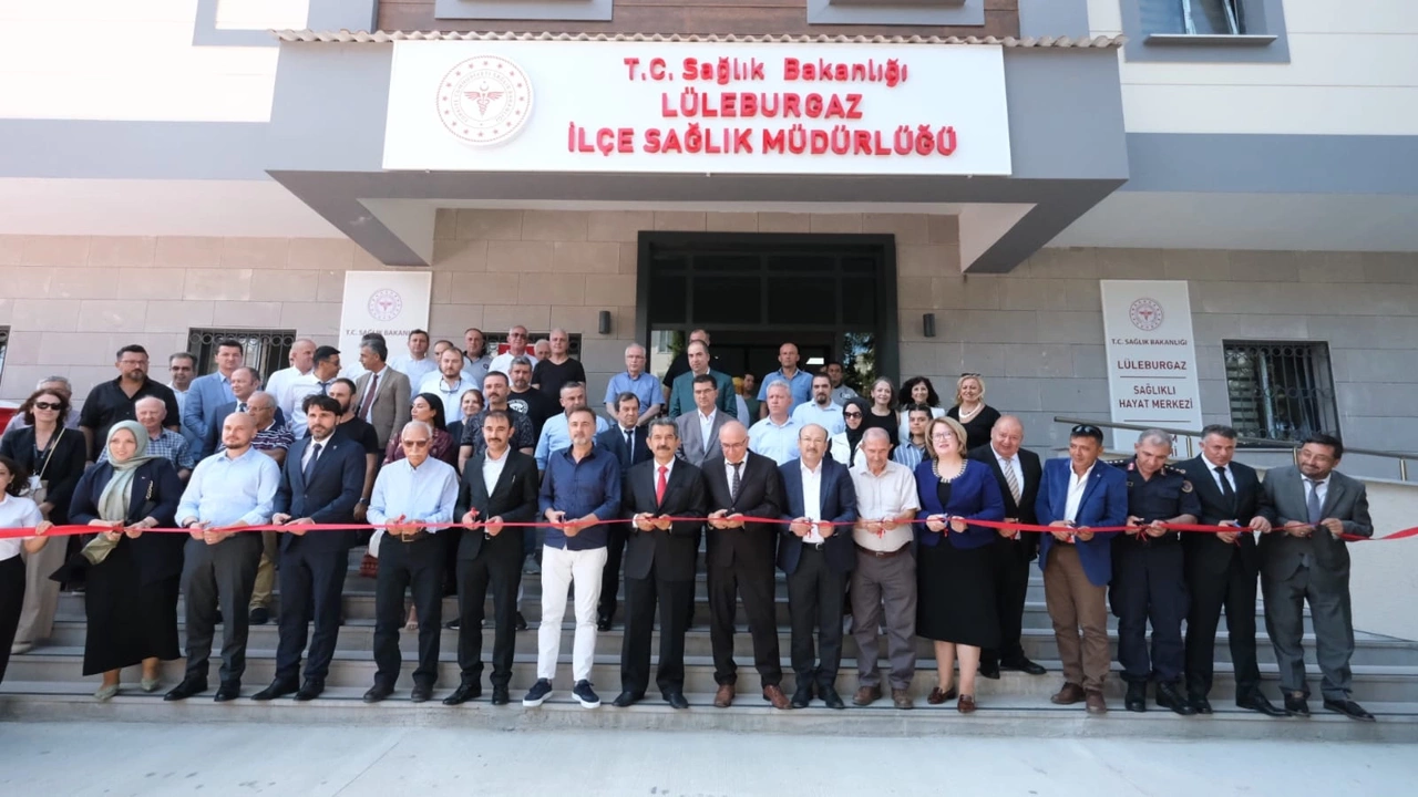 sağlık müdürlüğü binası faaliyete geçti