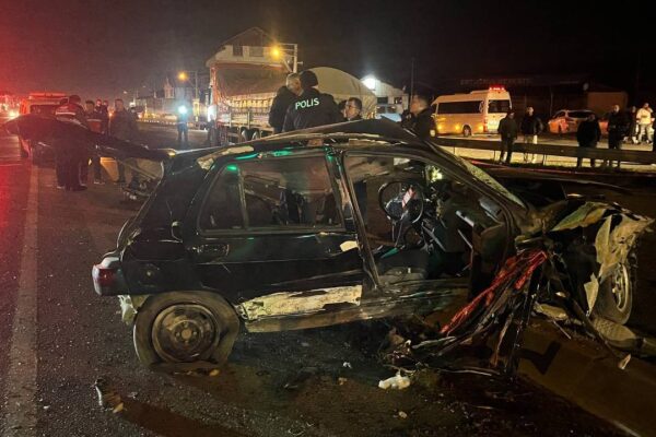 Sakarya’da 2 Gencin Öldüğü Kazaya Karışan Kamyonun Sürücüsü Tutuklandı